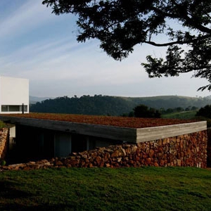 una arquitectos设计的House in Juanopolis