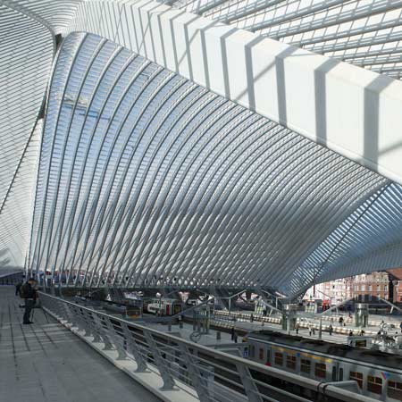 圣地亚哥卡拉特拉瓦(Liege-Guillemins)火车站