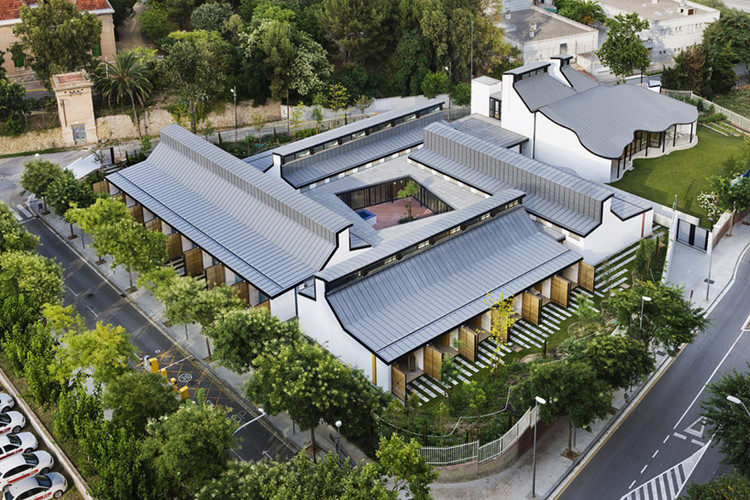 巴塞罗那四合院